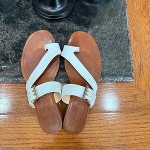Vince Camuto toe strap sandals